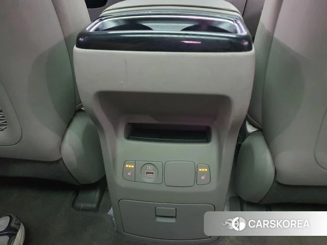 Kia The New Carnival id 4988063 из Кореи 11