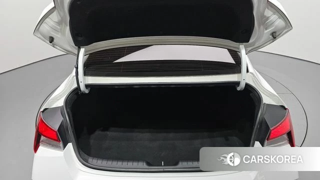 Hyundai The New Avante (CN7) id 4975698 из Кореи 11