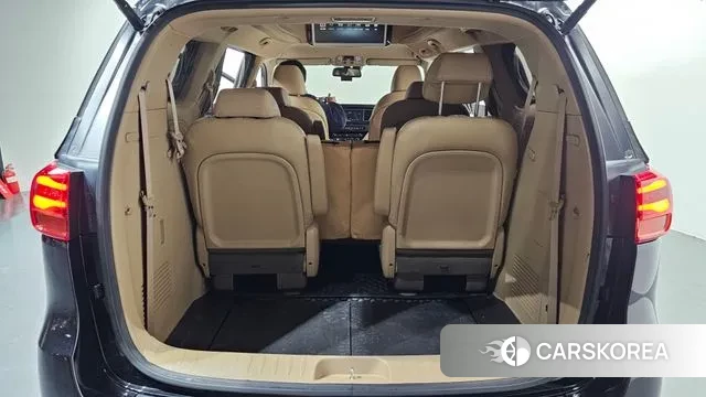 Kia The New Carnival id 3703624 из Кореи 11