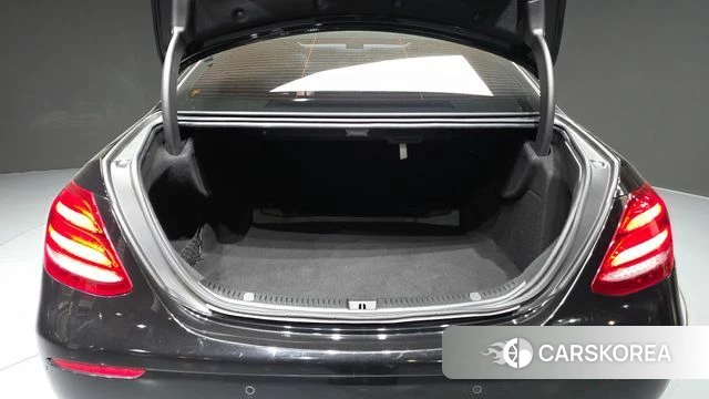 Mercedes-Benz E-Class W213 id 4937648 из Кореи 11