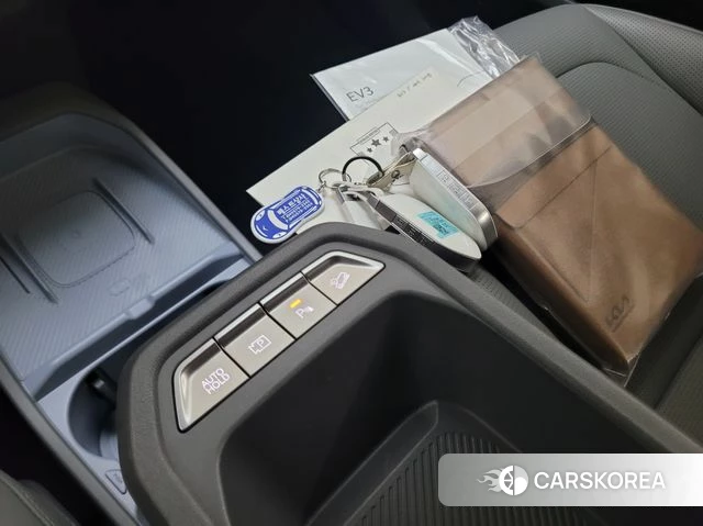 Kia EV3 id 4762438 из Кореи 11