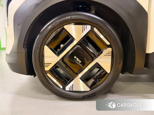 Kia EV3 id 4990711 из Кореи 11