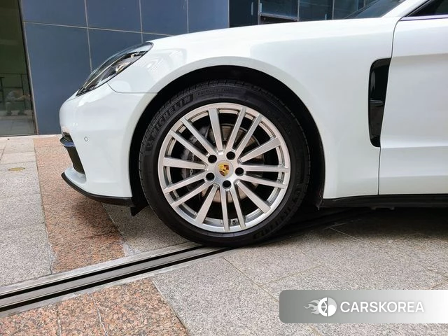 Porsche Panamera (971) id 4998939 из Кореи 11