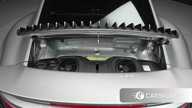 Porsche 911(992) id 4758572 из Кореи 11