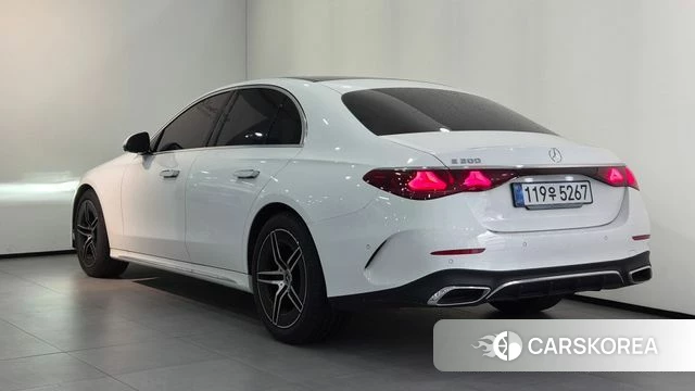 Mercedes-Benz E-Class W214 id 4979990 из Кореи 11