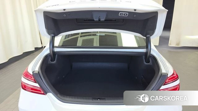 Genesis The New G70 id 5017708 из Кореи 11