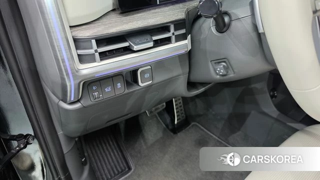 Hyundai Santa Fe (MX5) id 4950402 из Кореи 11
