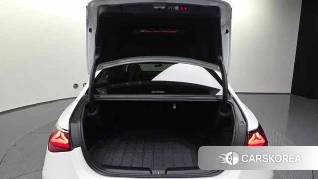 Mercedes-Benz E-Class W214 id 4941332 из Кореи 11