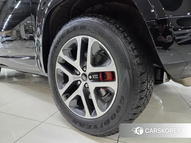 Land Rover Defender (L663) id 3731798 из Кореи 11