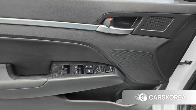Hyundai The New Avante AD id 5041694 из Кореи 11