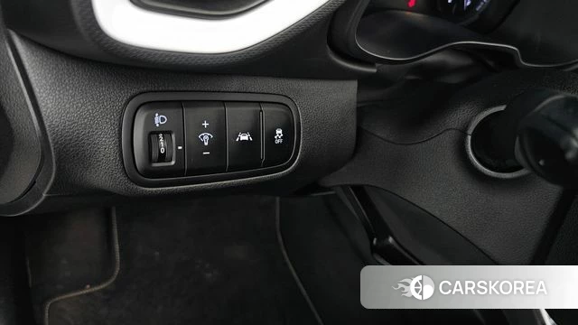 Hyundai Venue id 5018389 из Кореи 11