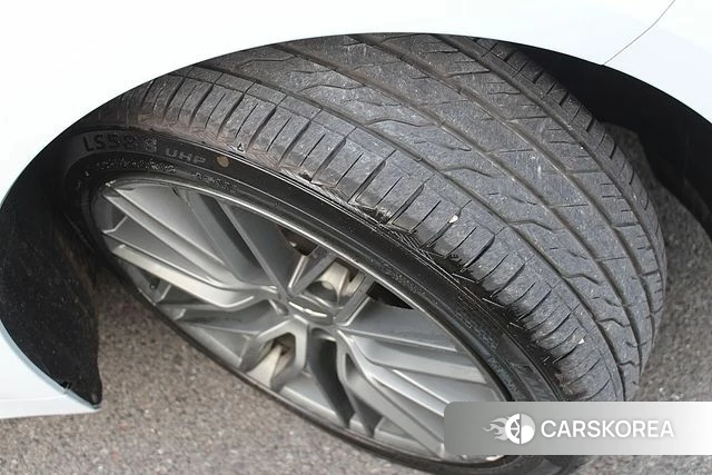 Genesis G70 id 4993661 из Кореи 11