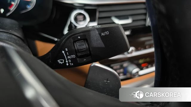 BMW 5 Series (G30) id 4988426 из Кореи 11