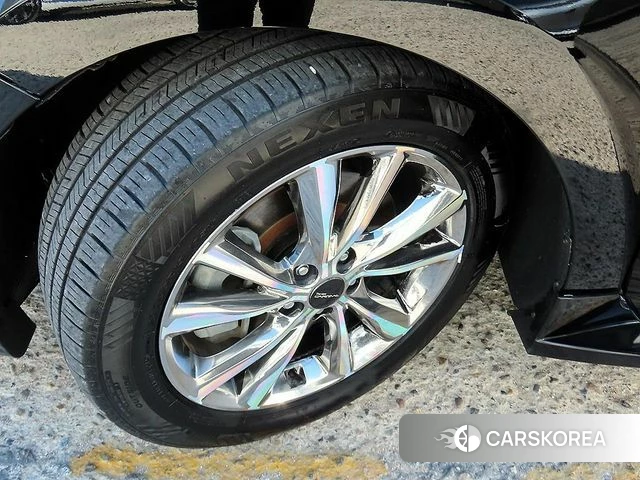 Kia The New Carnival id 5041933 из Кореи 11