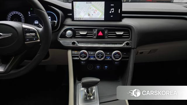 Genesis The New G70 id 3935756 из Кореи 11