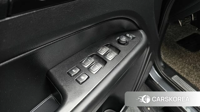 Ssangyong Rexton Sports Cannes id 4952078 из Кореи 11