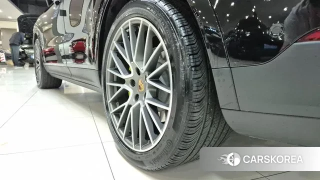 Porsche Cayenne (PO536) id 3294921 из Кореи 11