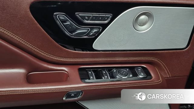 Lincoln Aviator 2nd generation id 4982416 из Кореи 11