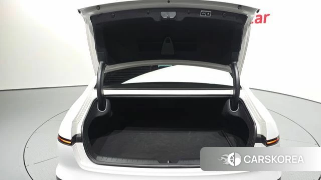 Hyundai Grandeur (GN7) id 5027016 из Кореи 11