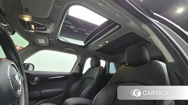 Mini Cooper S id 5003634 из Кореи 11