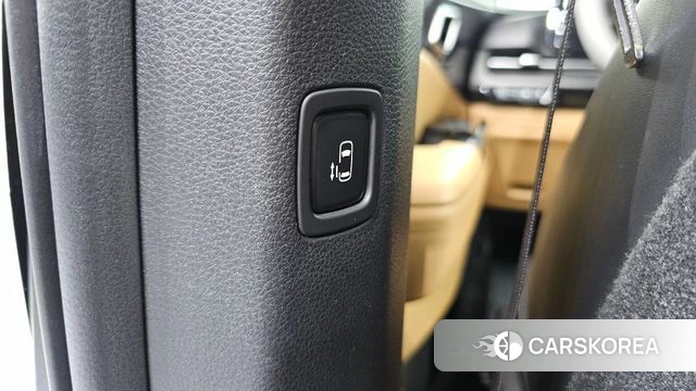 Kia Carnival 4th generation id 4982365 из Кореи 11
