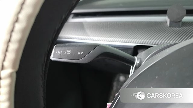 Tesla Model Y id 4855401 из Кореи 11