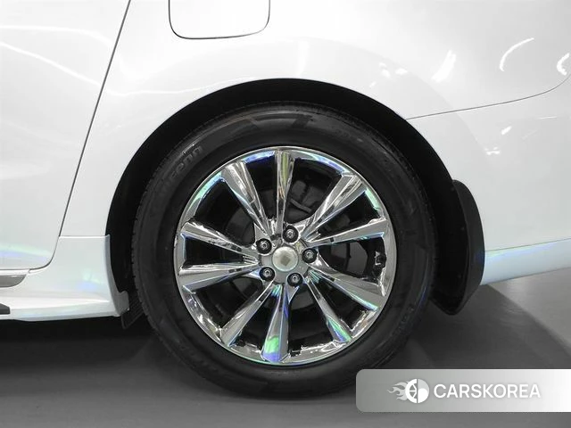 Kia The New Carnival id 5013736 из Кореи 11