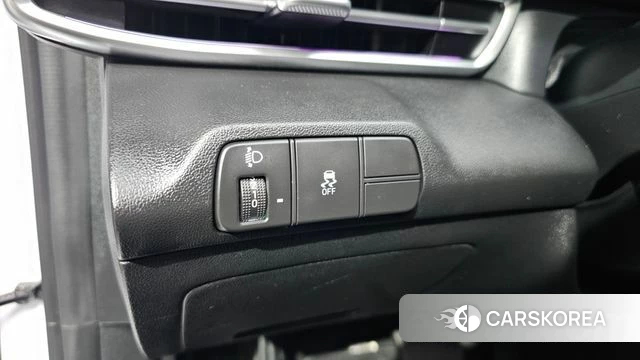 Hyundai The New Avante (CN7) id 4752890 из Кореи 11