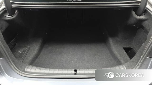 BMW 5 Series (G30) id 4978189 из Кореи 11