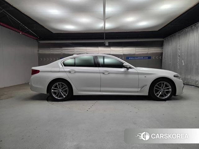 BMW 5 Series (G30) id 4993024 из Кореи 12