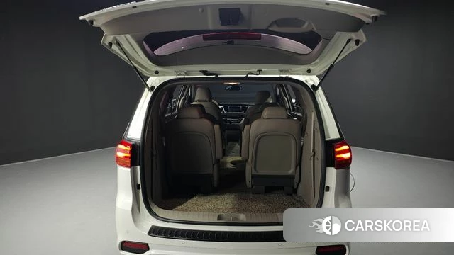 Kia The New Carnival id 4998745 из Кореи 11