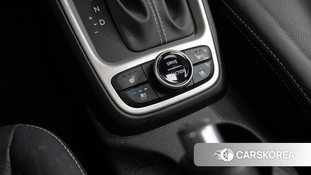 Hyundai Venue id 4696386 из Кореи 11