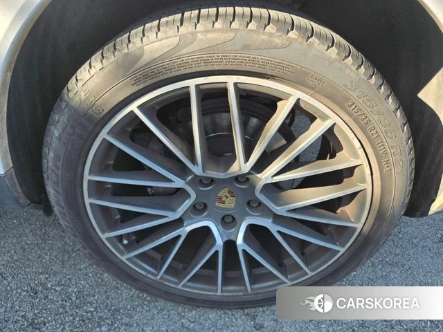 Porsche Cayenne (PO536) id 5035611 из Кореи 11