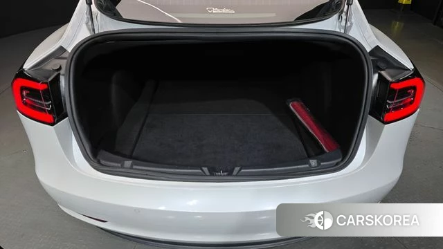 Tesla Model 3 id 4651947 из Кореи 11