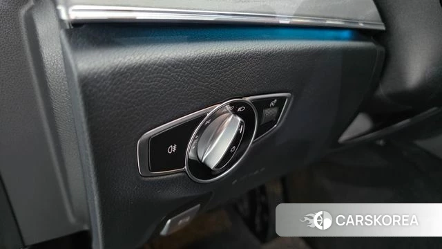 Mercedes-Benz E-Class W213 id 5046985 из Кореи 11