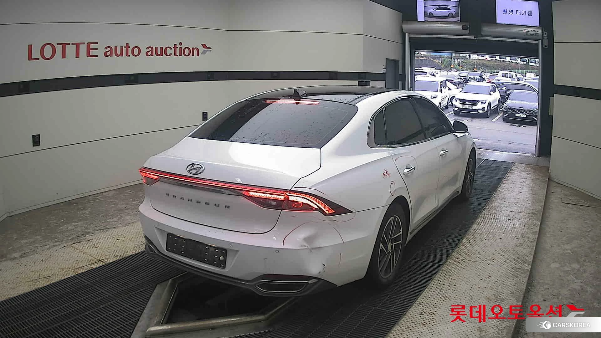 Hyundai Grandeur id 4984692 из Кореи 11
