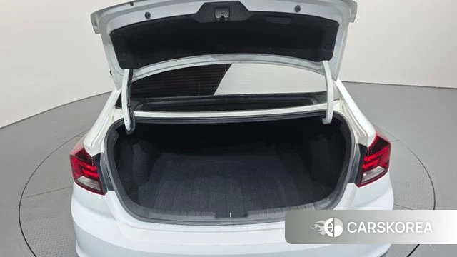 Hyundai The New Avante AD id 4632697 из Кореи 11