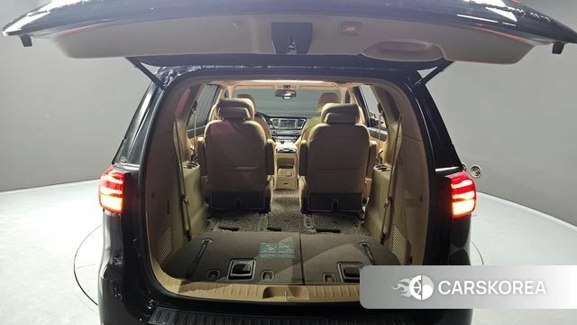 Kia The New Carnival id 4196889 из Кореи 11