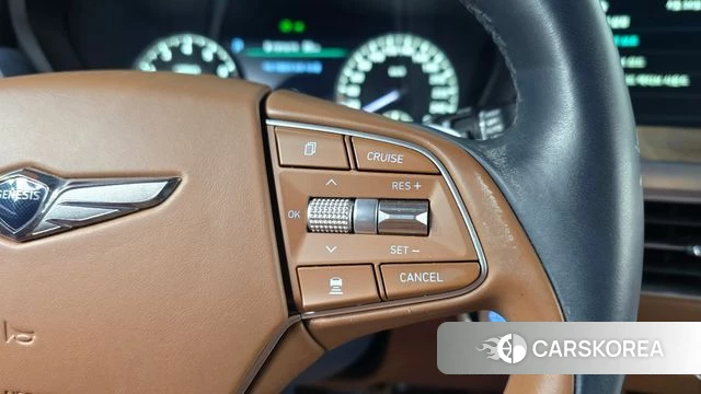 Genesis G90 id 4930117 из Кореи 11
