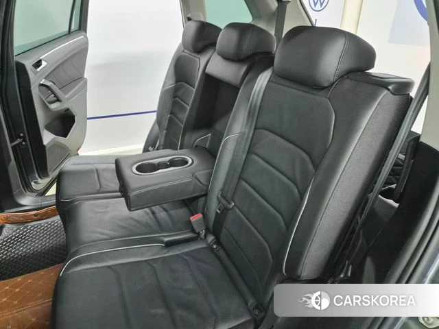 Volkswagen Tiguan Allspace id 4958249 из Кореи 11