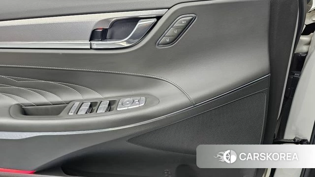 Hyundai The New Grandeur IG id 4187271 из Кореи 11