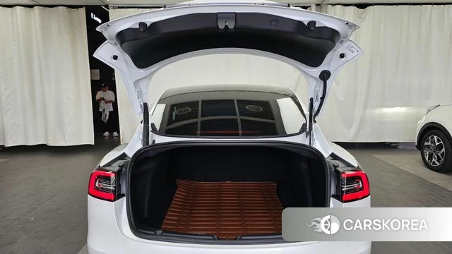 Tesla Model 3 id 4697589 из Кореи 11