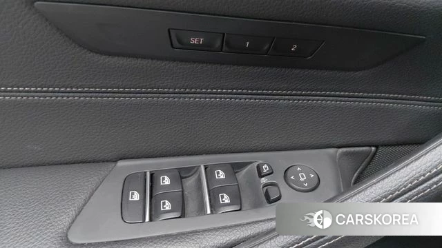 BMW 5 Series (G30) id 4988229 из Кореи 11