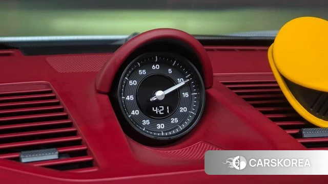 Porsche 911(992) id 5001466 из Кореи 11