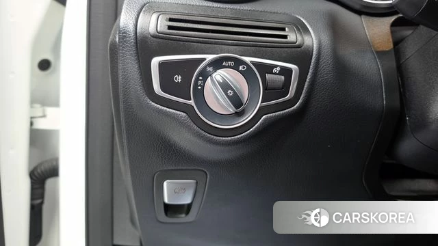 Mercedes-Benz GLC-Class X253 id 5012761 из Кореи 11