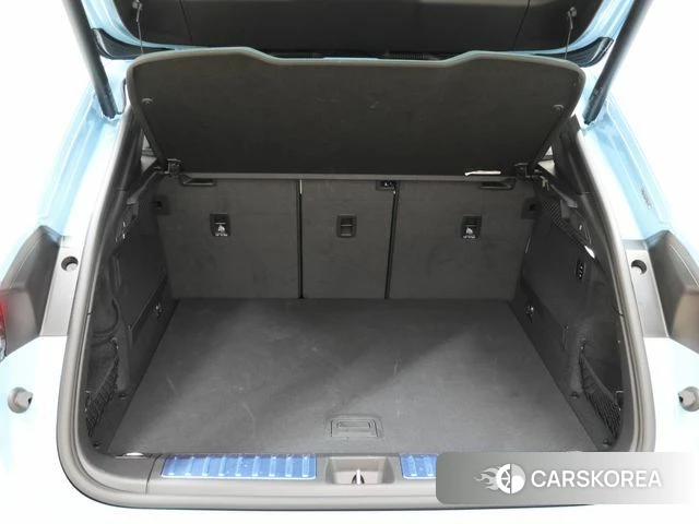 Porsche Makan EV id 4964263 из Кореи 11