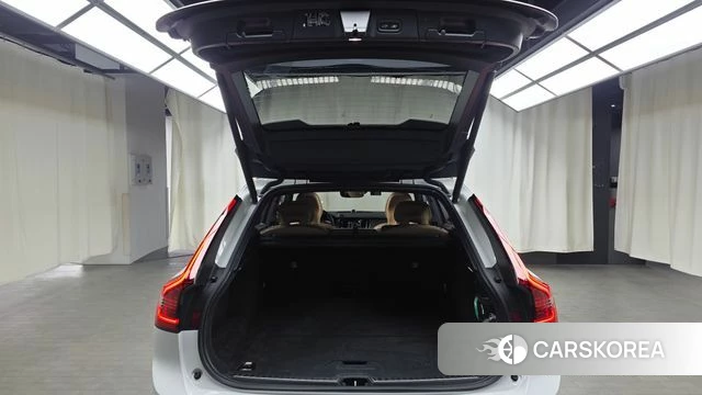 Volvo V90 Cross-Country id 3892762 из Кореи 11