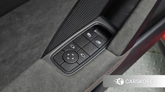 Porsche 911(992) id 4922774 из Кореи 11