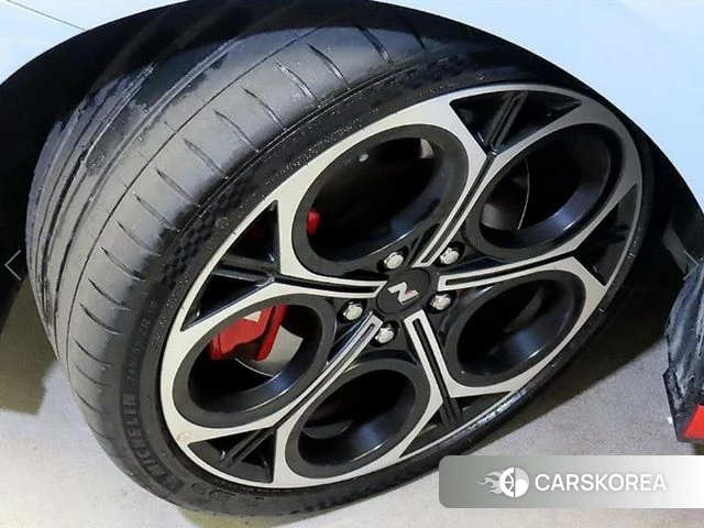 Hyundai Avante (CN7) id 5028120 из Кореи 11