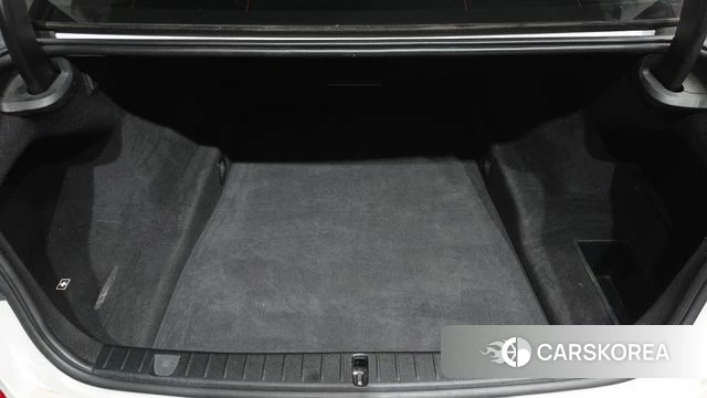 BMW 7 Series (G11) id 5029484 из Кореи 11